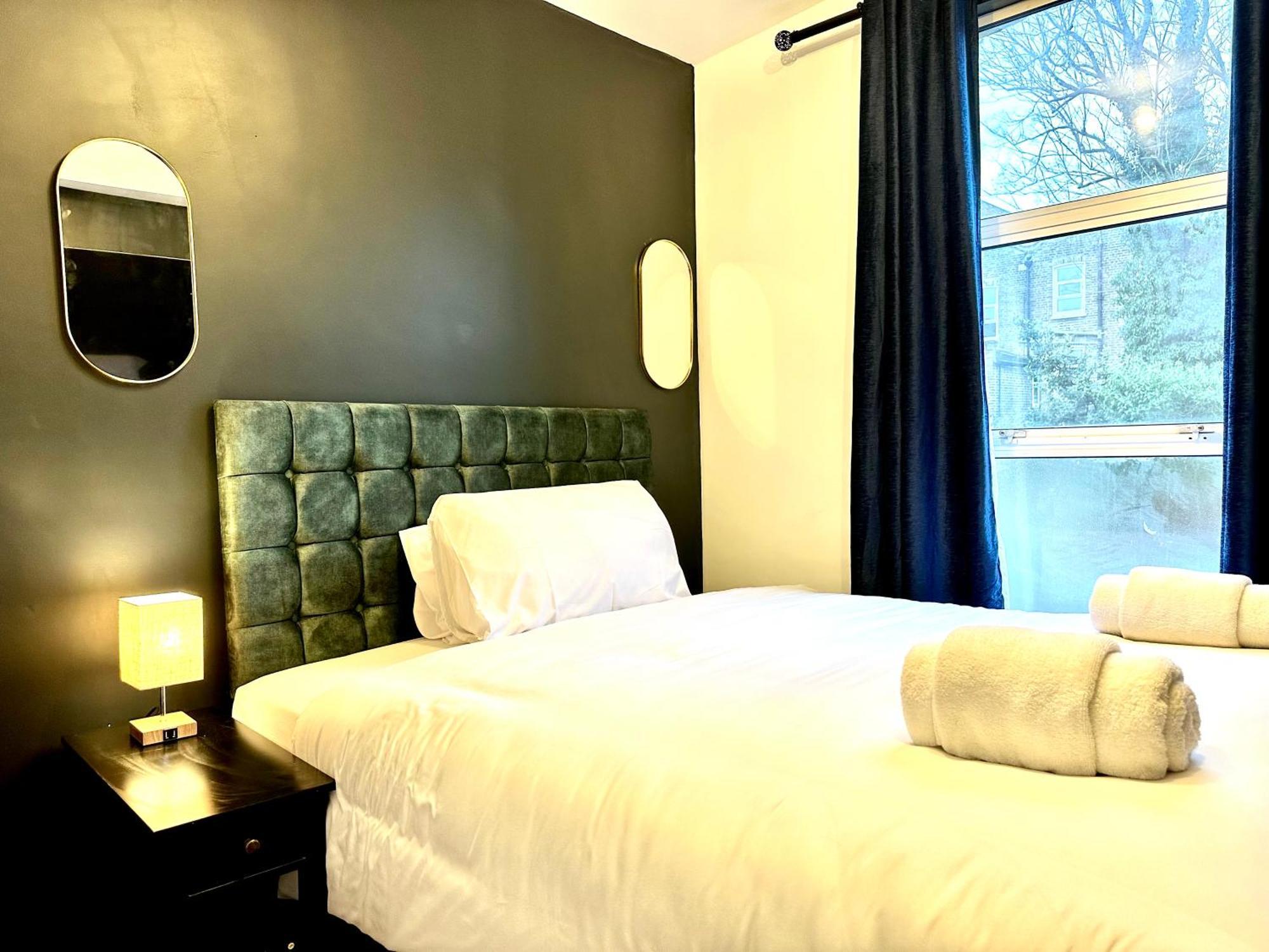 G Eighty Four Aparthotel London Eksteriør bilde