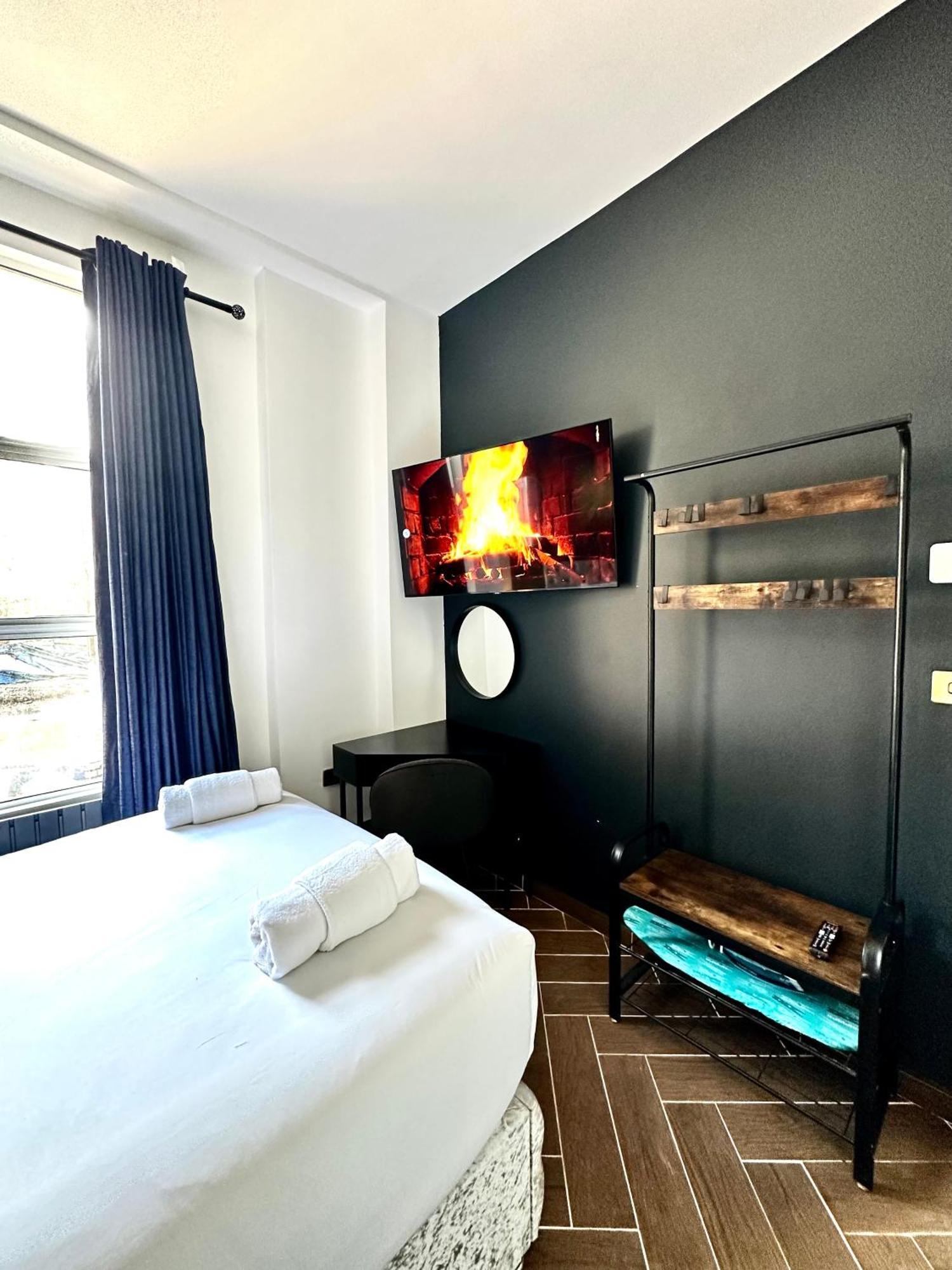 G Eighty Four Aparthotel London Eksteriør bilde